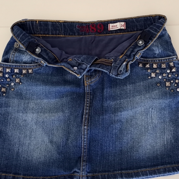 The Childrens Place Distressed Embellished Jean Skirt Girls Size 14 - Picture 14 of 15